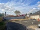 653 John Dr - Photo 2