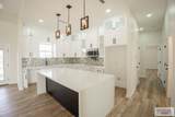 8514 Bellagio Cir - Photo 7