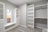 5733 Woods Country Ave - Photo 18