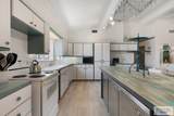 533 Shore Dr. - Photo 11