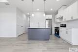 1609 Clinton St - Photo 9