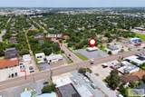 906 F St - Photo 6