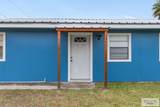 304 Bayshore Dr - Photo 3