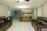 1200 Willow - Photo 3