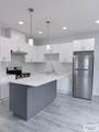 1724 Clinton St - Photo 19