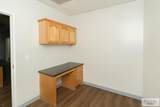 902 Airport Dr - Photo 12