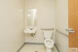 902 Airport Dr - Photo 21