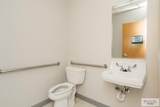 902 Airport Dr - Photo 34
