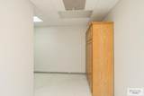 902 Airport Dr - Photo 38