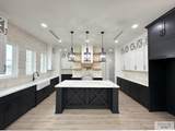 6291 Queens Woods - Photo 14