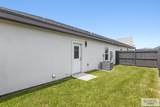 1612 Clinton St - Photo 15