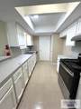 902 Travis St. - Photo 6