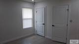 1315 Barnard - Photo 13