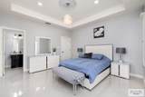 344 Nicholas St - Photo 10