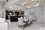 344 Nicholas St - Photo 4
