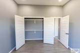 17962 Redwood St - Photo 7