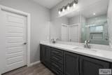 9488 Queen Palm - Photo 11