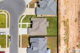 9488 Queen Palm - Photo 18