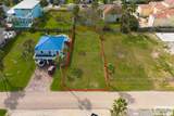 215 Huisache St. - Photo 1