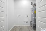 1604 Clinton St - Photo 11