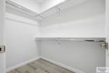 1604 Clinton St - Photo 8