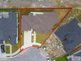 7033 Heliconia Dr - Photo 27