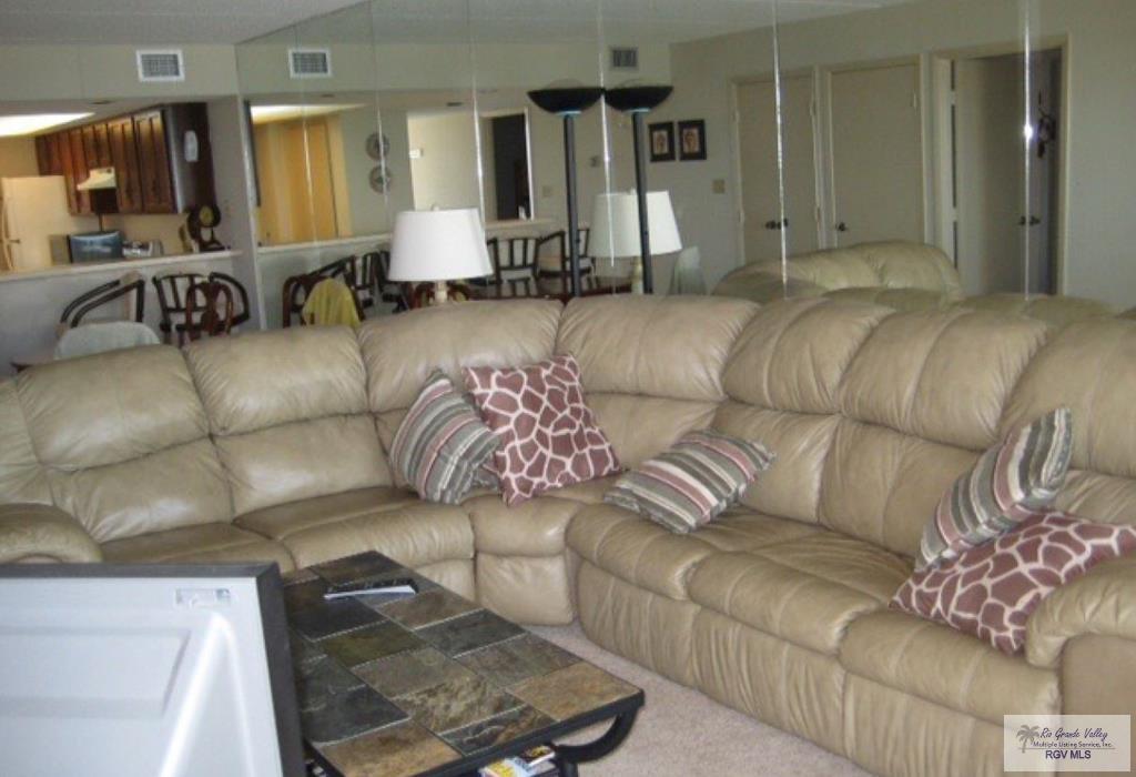 900 Padre Blvd. - Photo 1