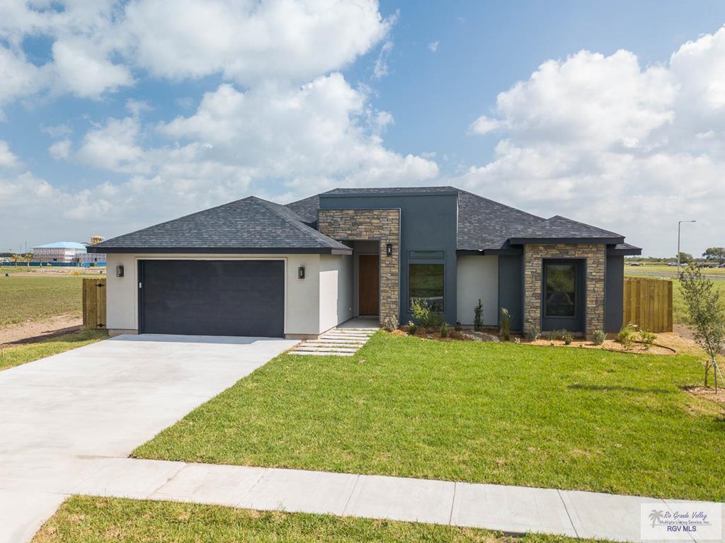 111 Talon Dr - Photo 1