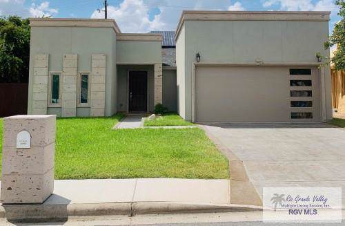 417 9 ST - Photo 1