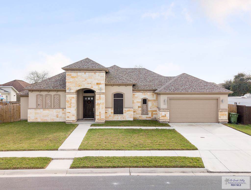 4121 Lakeview Dr - Photo 1