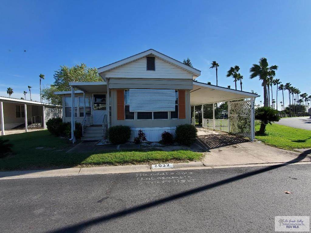 2037 Montana - Photo 1