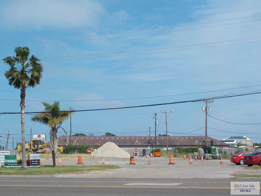 1504 Hwy 100 - Photo 1