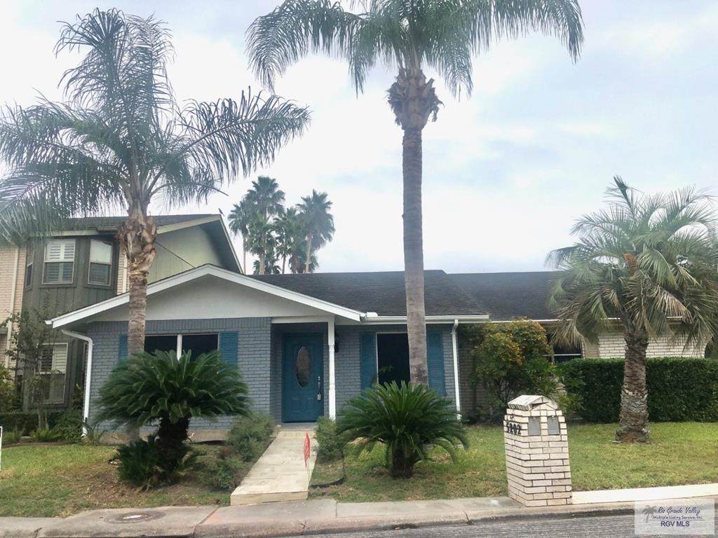 5202 Guava Dr - Photo 1