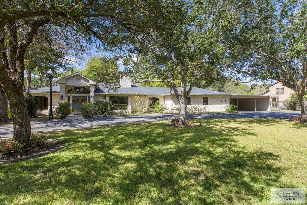 180 Acacia Lake Dr. - Photo 1