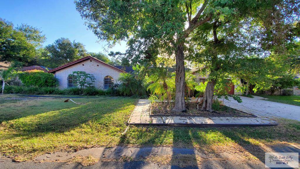 301 Tesoro Ave. - Photo 1