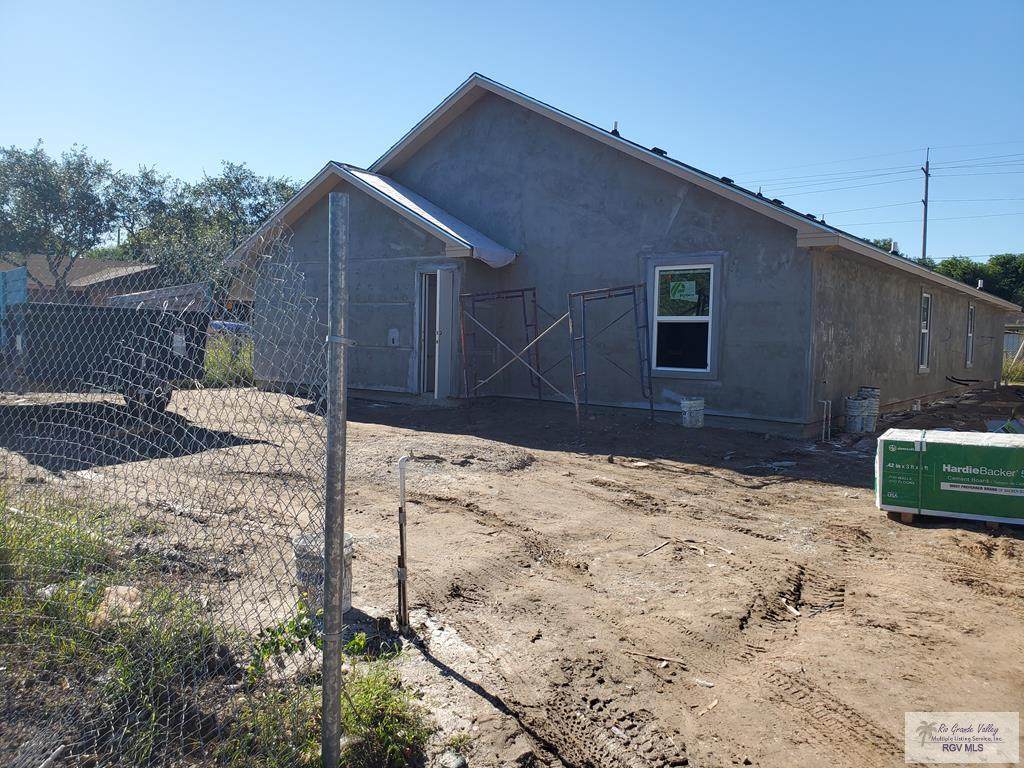 2054 Taylor St - Photo 1