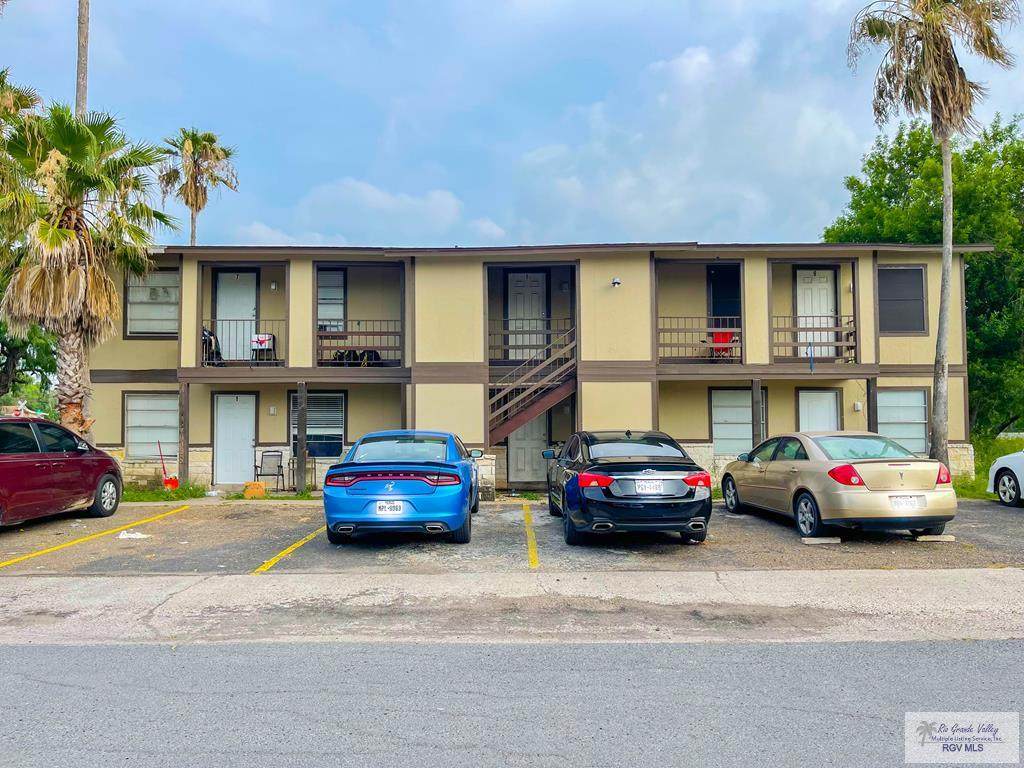 910 Adams - Photo 1