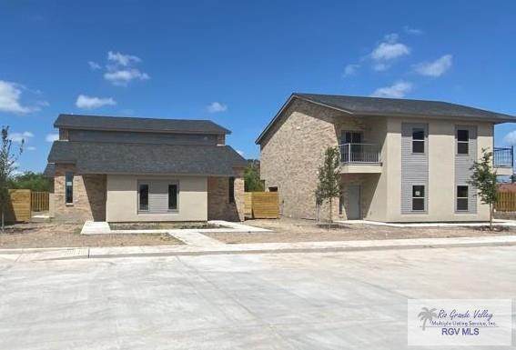 7100 Via Del Mar Cir - Photo 1