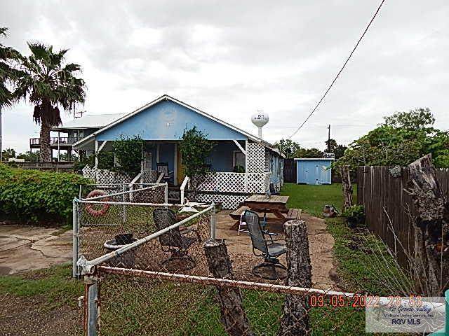 205 & 207 North Shore Dr - Photo 1