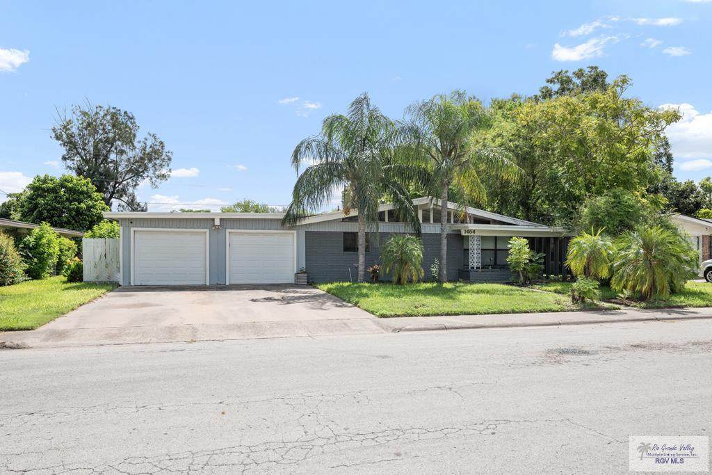 1454 Mulberry - Photo 1