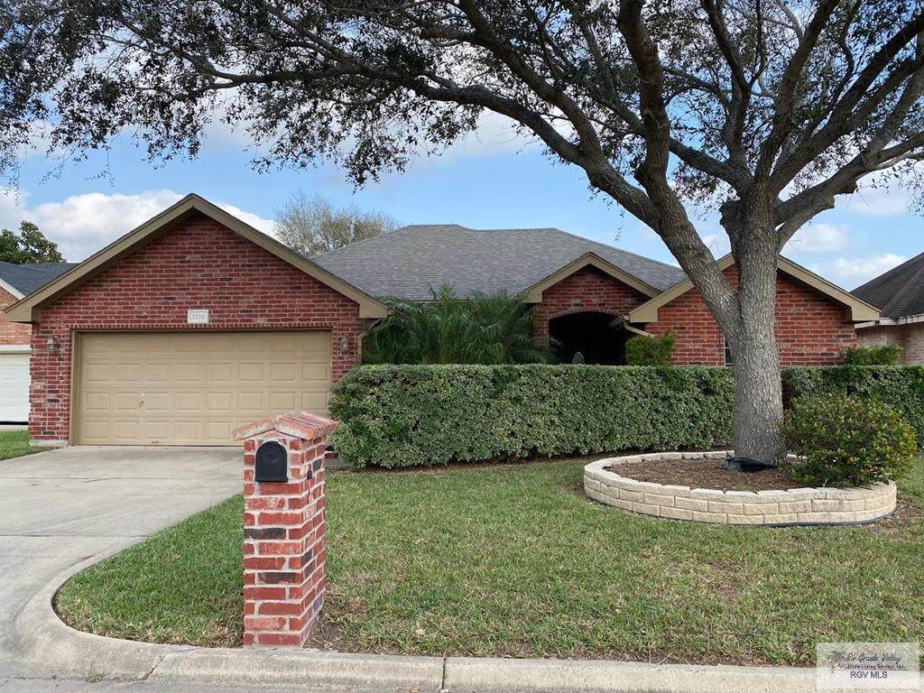 2226 Summerfield Ln - Photo 1