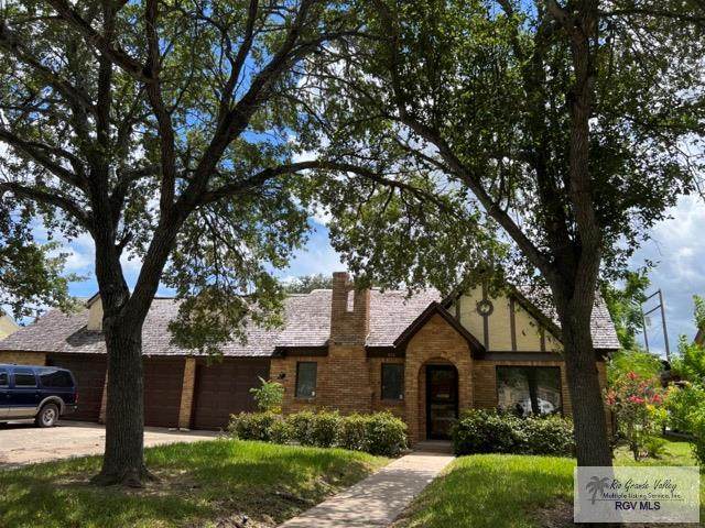 910 Polk - Photo 1