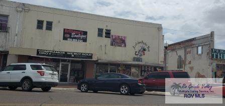 331 Hidalgo Ave. - Photo 1