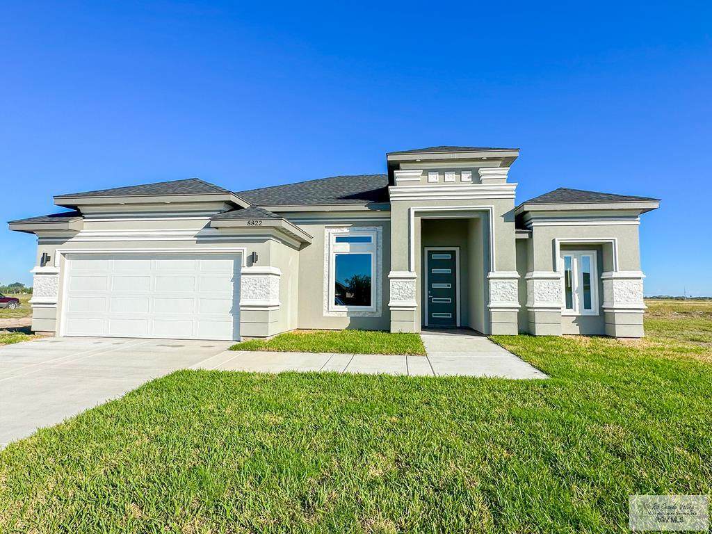 8822 Swan Lake Dr - Photo 1