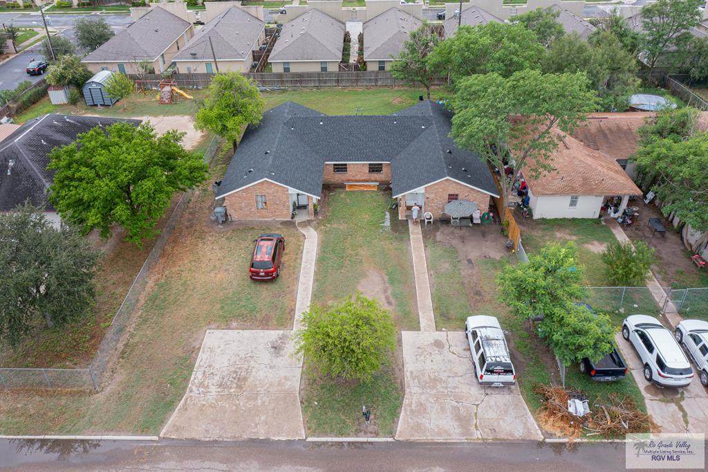 2110 Cypress - Photo 1