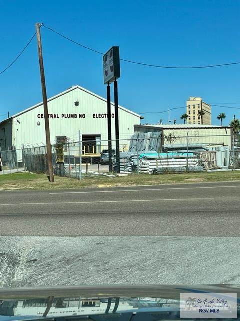 315 West Street - Photo 1