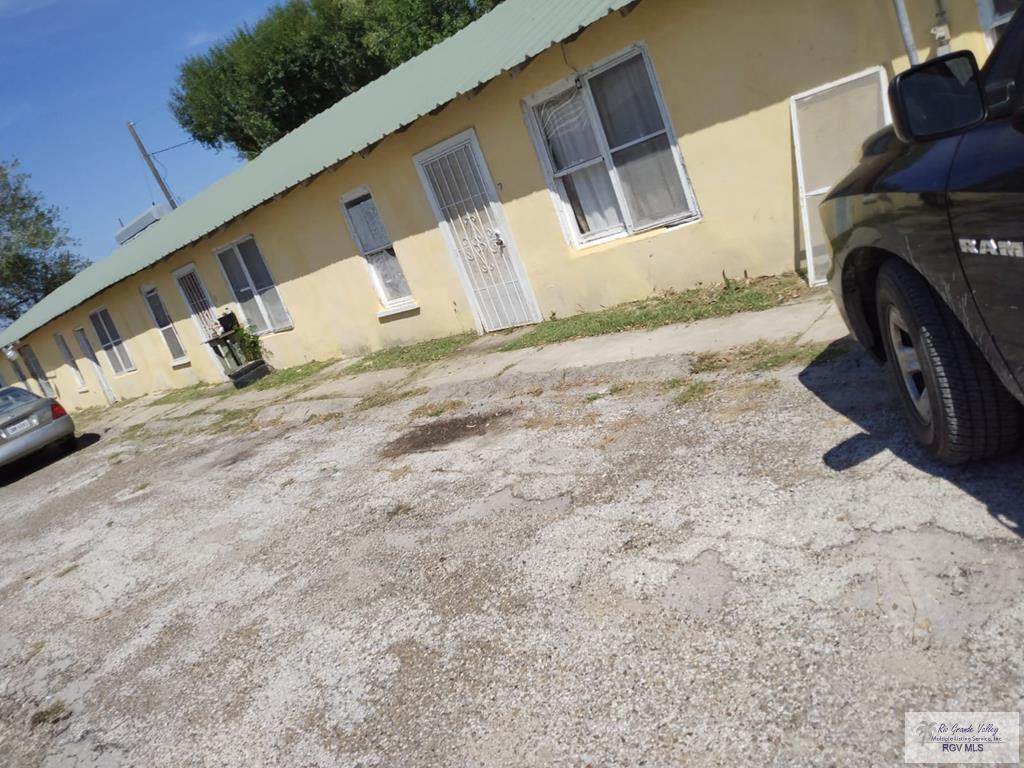 110 Arroyo Blvd. - Photo 1