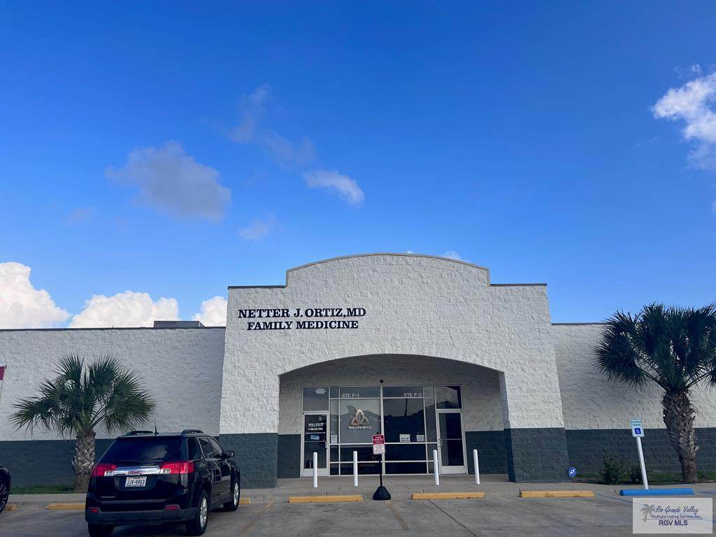 2100 Village Center Dr - Photo 1