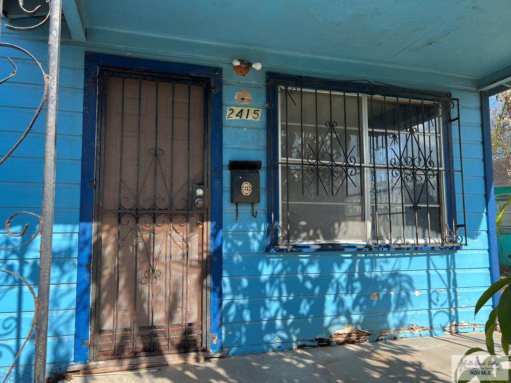 2415 Taylor St - Photo 1