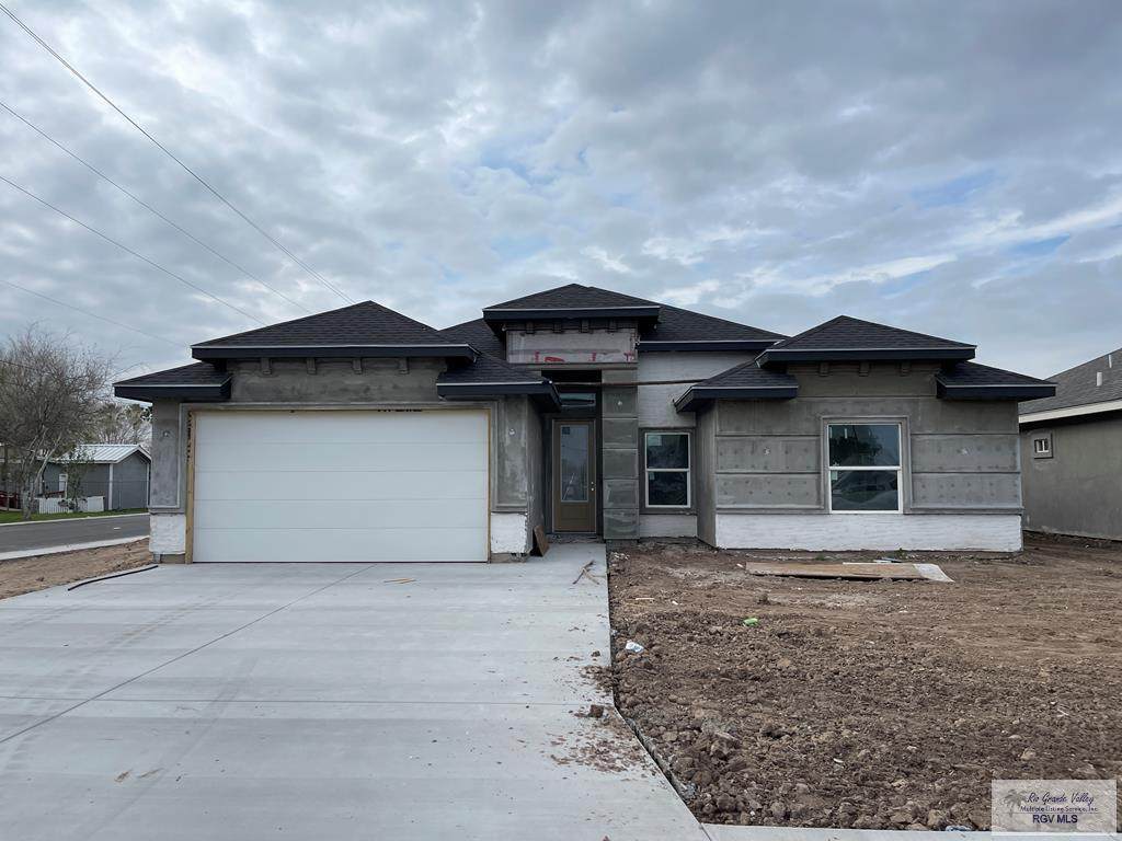 460 Marcelo St - Photo 1